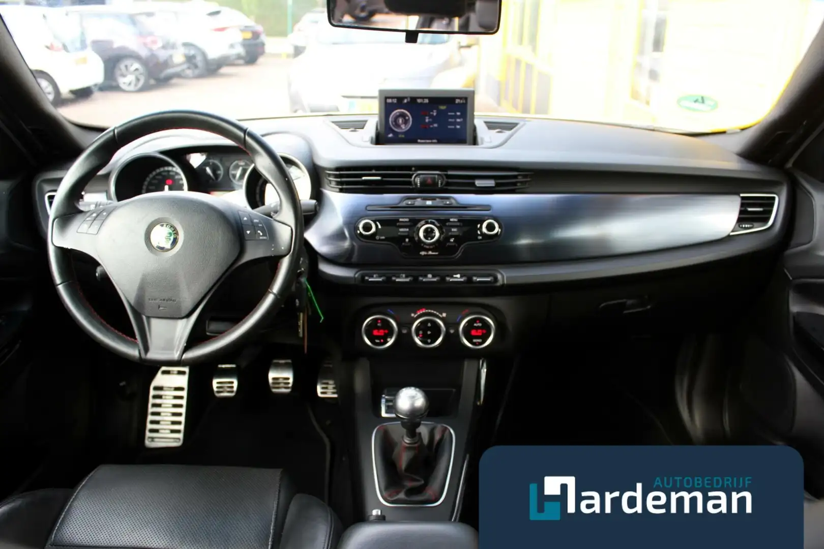 Alfa Romeo Giulietta 1.4 T Distinctive Panorama Leder Blanc - 2