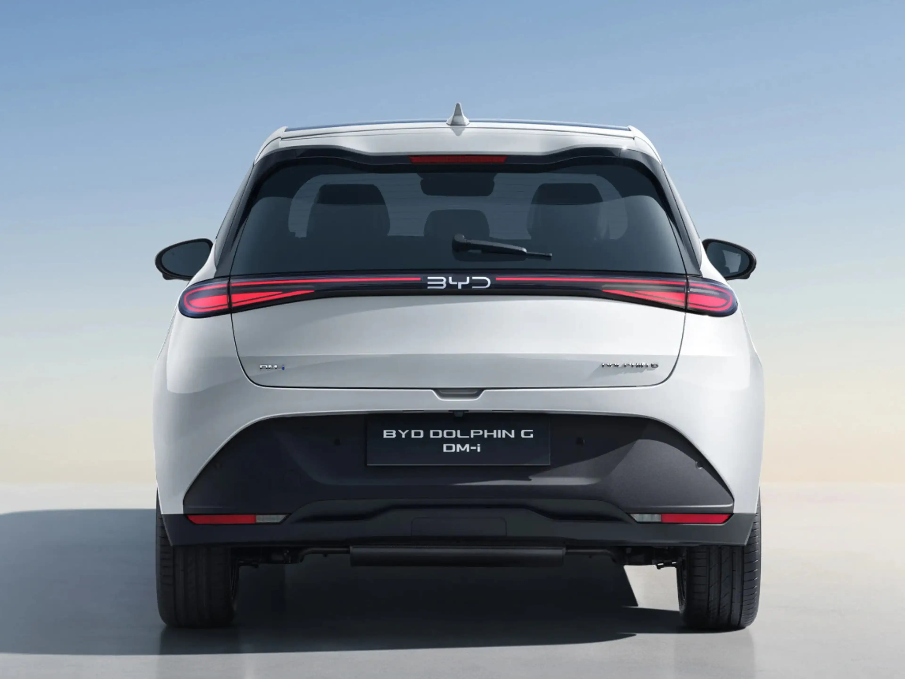 BYD Dolphin G 1.5L DM-i Comfort | 105km elektrisch | Panoramadak — photo 4