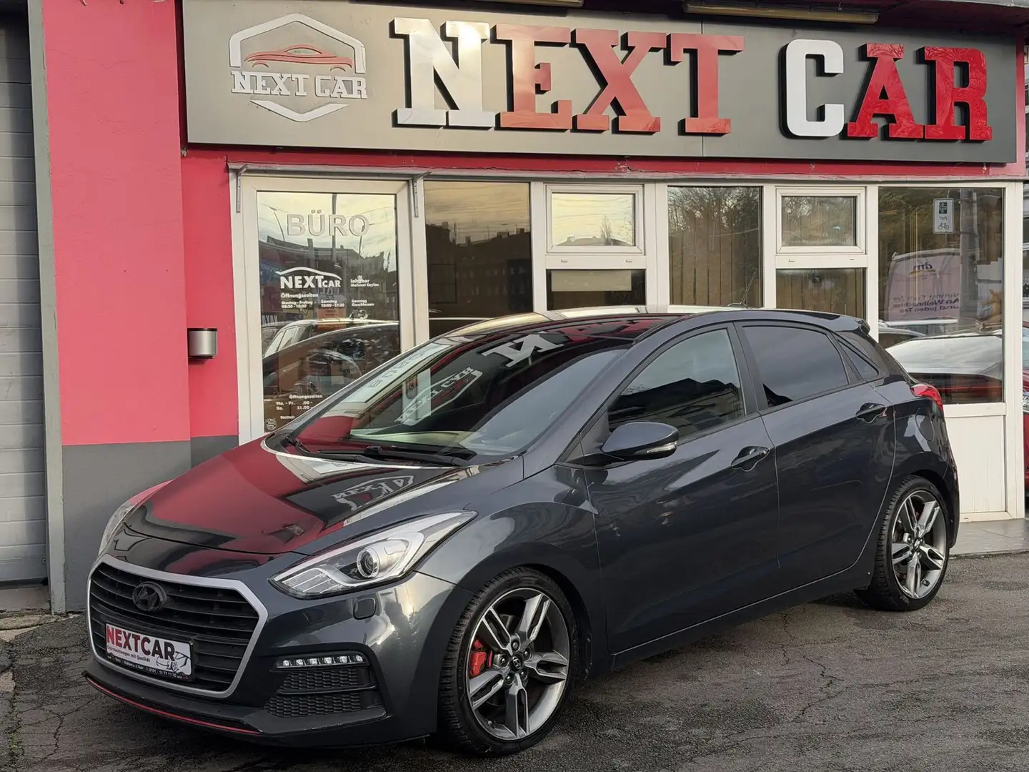 Hyundai i30 1.6 Turbo GDI Turbo|Navi|Kamera|Bi-Xenon Noir - 2