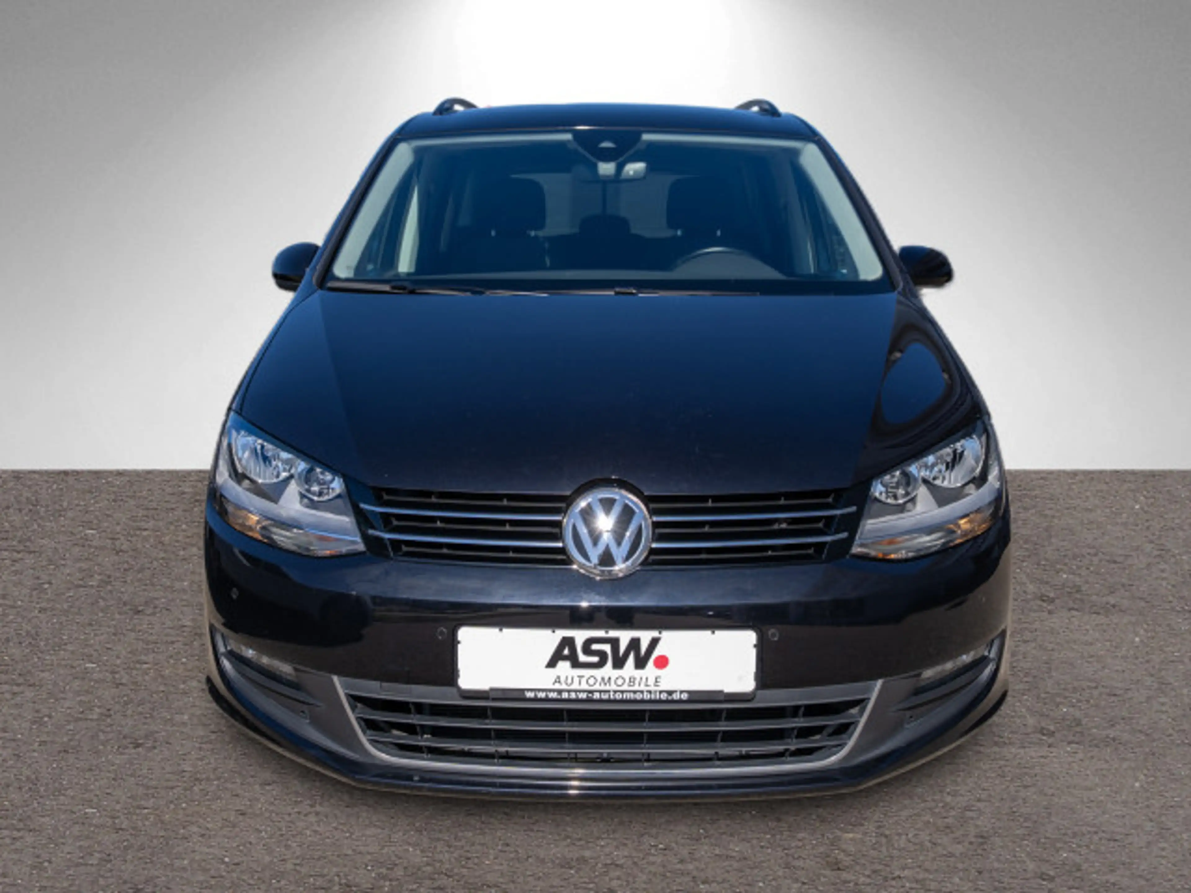Volkswagen Sharan Comfortline 1.4 TSI DSG Navi PDC AHK 7-S — photo 5