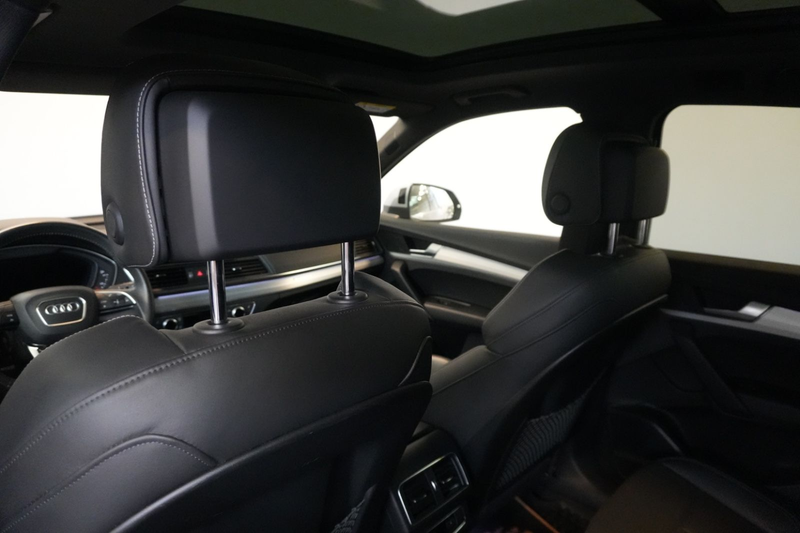 Audi Q5 45 TDI qu S-line Sport Pano Stdhzg AHK — photo 14