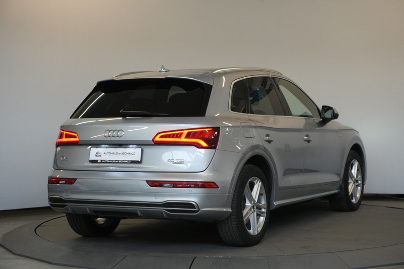 Audi Q5 45 TDI qu S-line Sport Pano Stdhzg AHK — photo 5