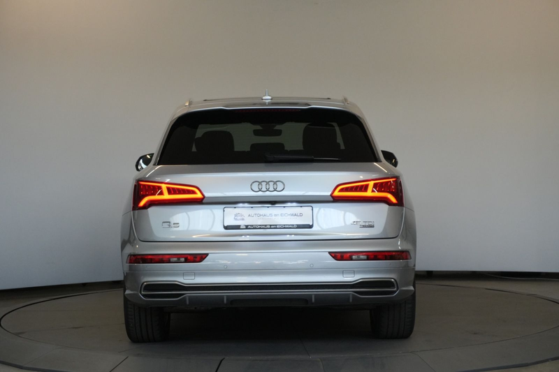 Audi Q5 45 TDI qu S-line Sport Pano Stdhzg AHK — photo 4