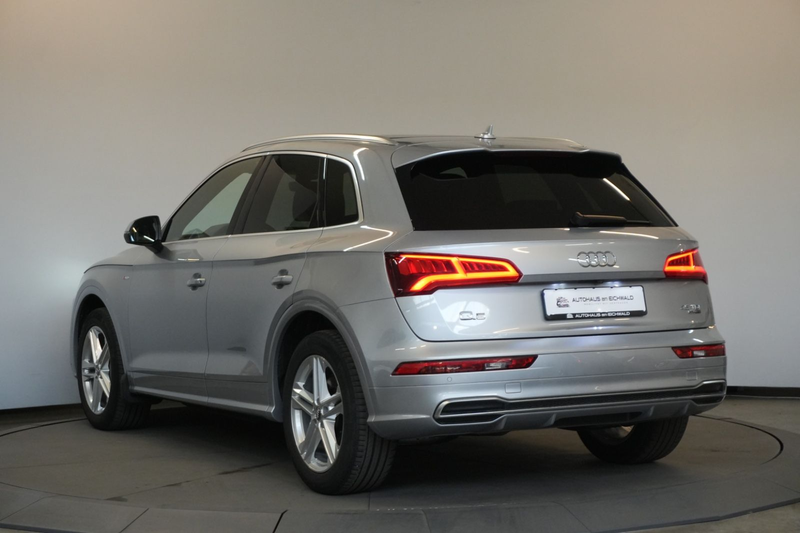 Audi Q5 45 TDI qu S-line Sport Pano Stdhzg AHK — photo 3