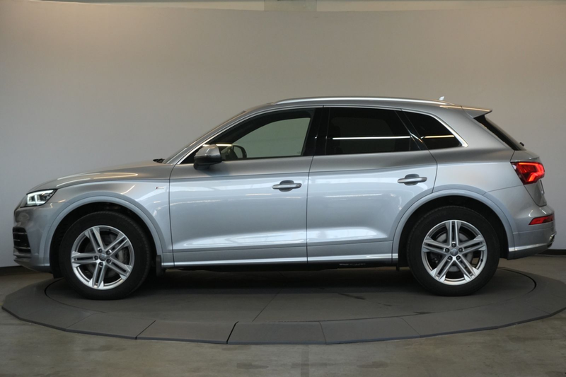 Audi Q5 45 TDI qu S-line Sport Pano Stdhzg AHK — photo 2