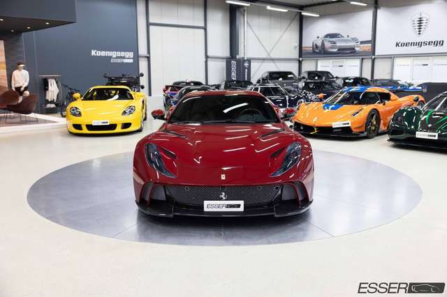 Ferrari 812 Novitec N-Largo S | 1/3