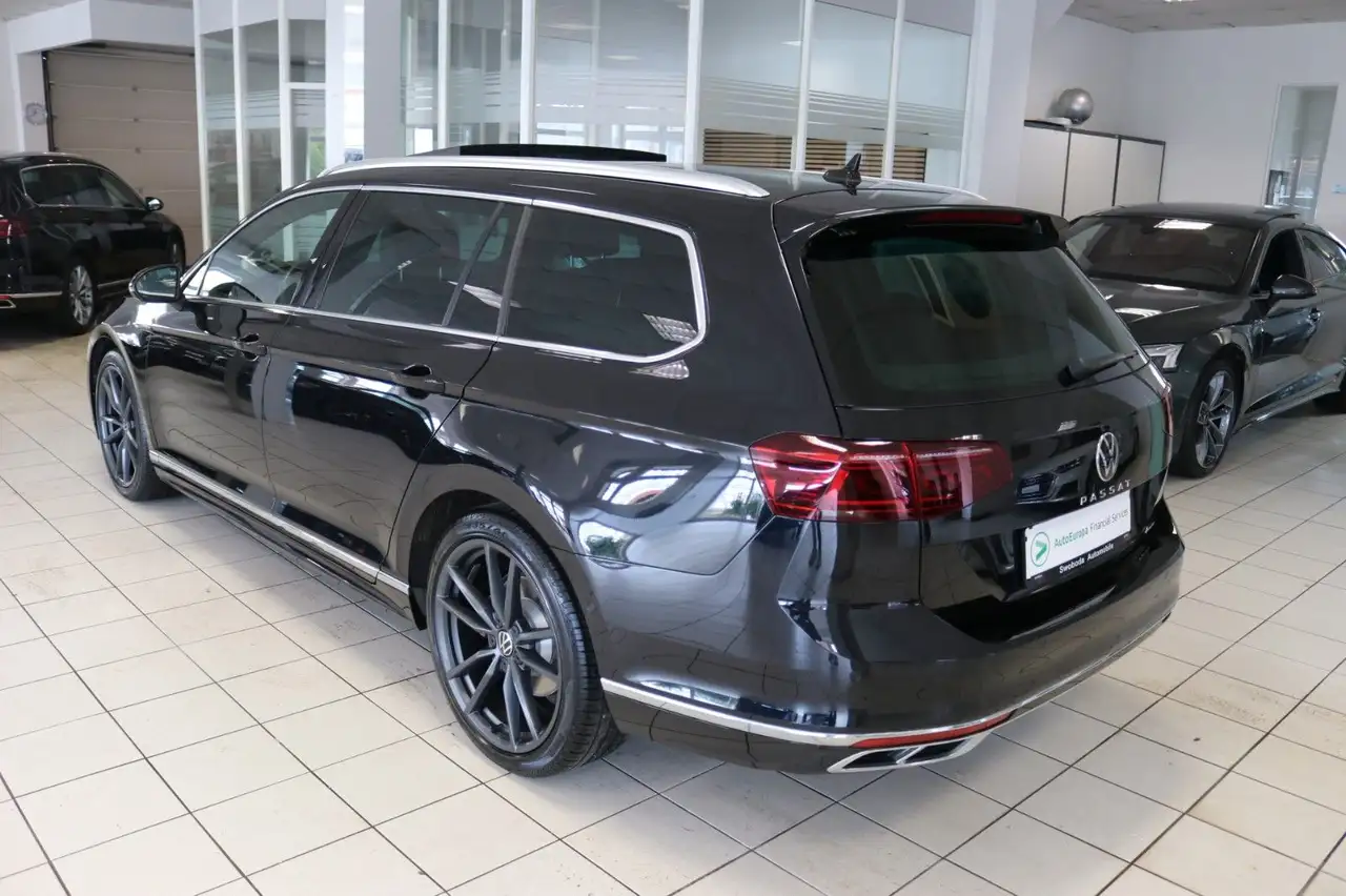 2022 Volkswagen Passat Variant Passat 4M R-Line DCC STHZ 360 Matrix Pano Leder, photograph 11