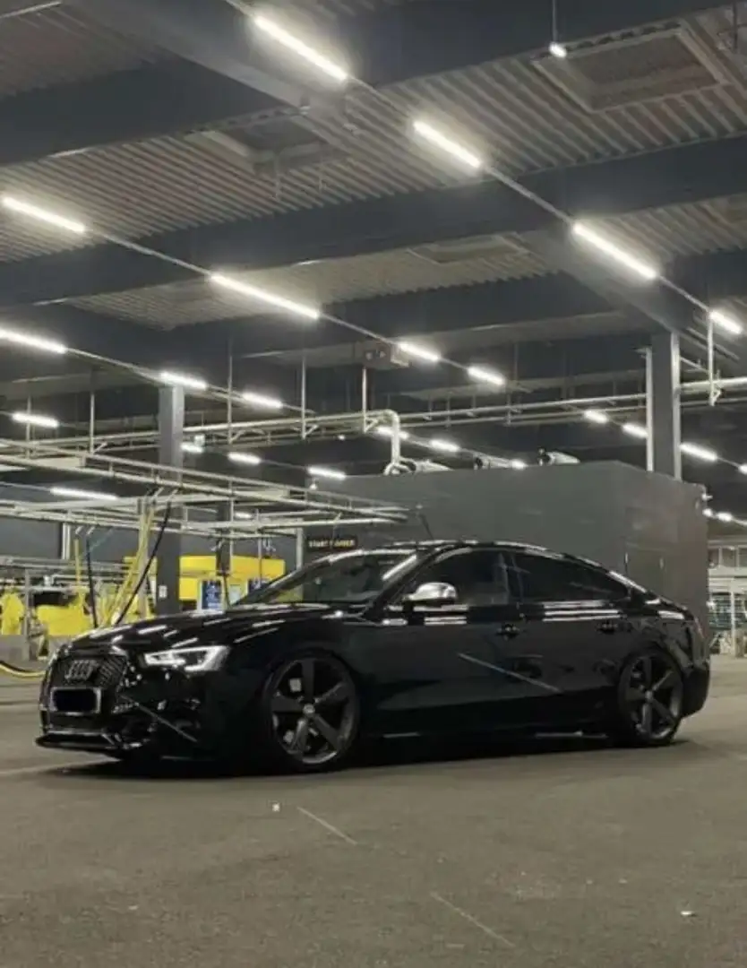 Audi S5 Coupé - 1