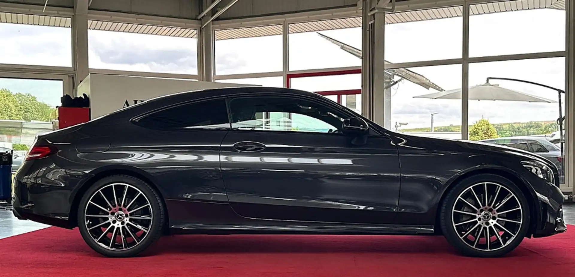 Mercedes-Benz C 300 AMG Night Paket Lane Panno RFK SHZ Gris - 2