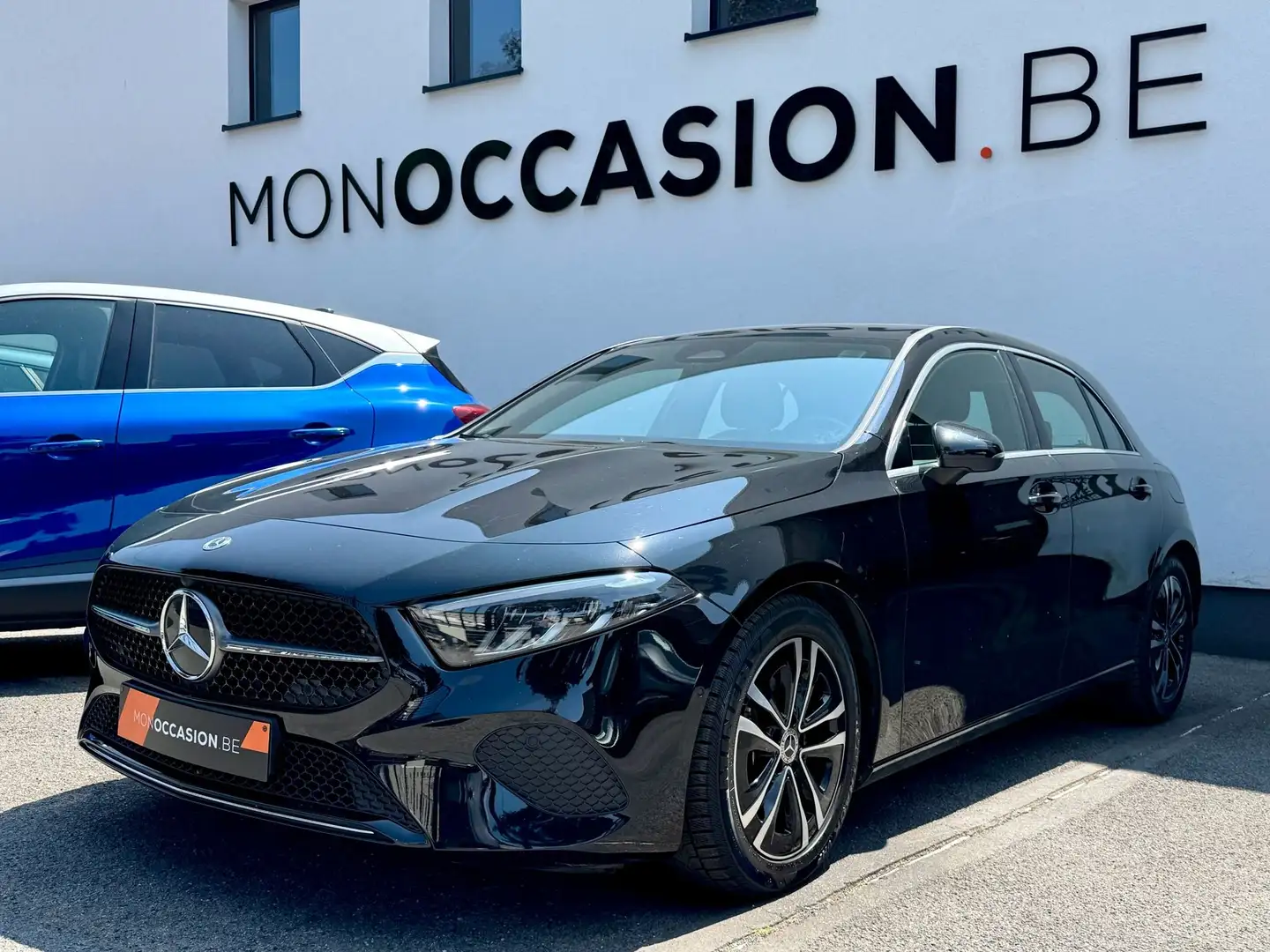 Mercedes-Benz A 180 d Business CAPTEURS CAMERA CUIR SIEGE CHAUFFANT Noir - 2