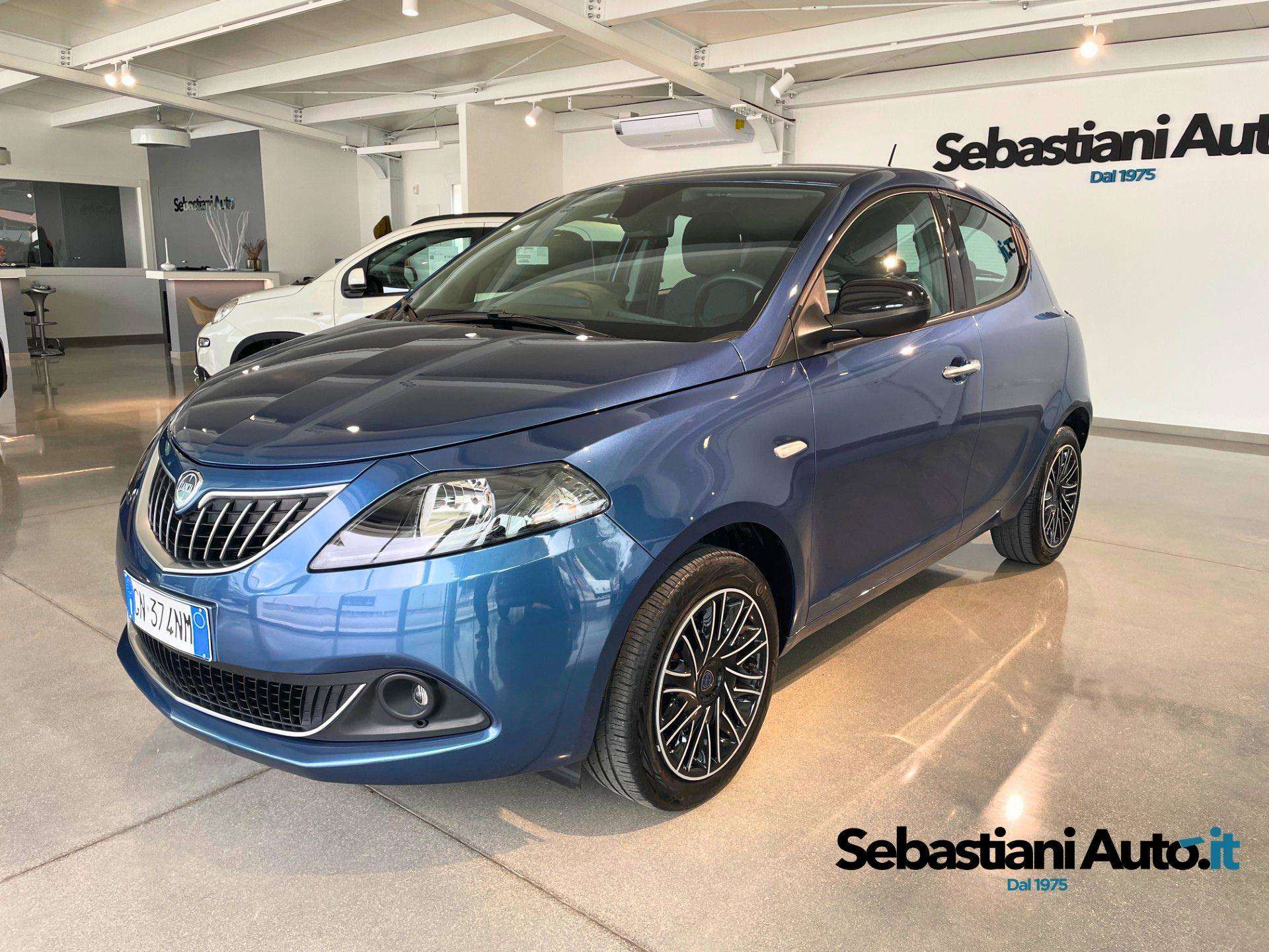 Lancia Ypsilon