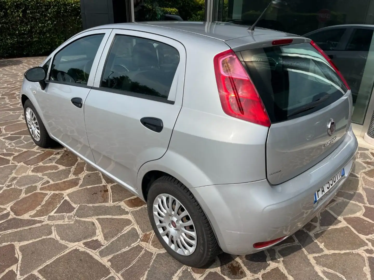 Fiat Punto 1.3 MJT II 75CV 5 PORTE STREET Grigio - 2
