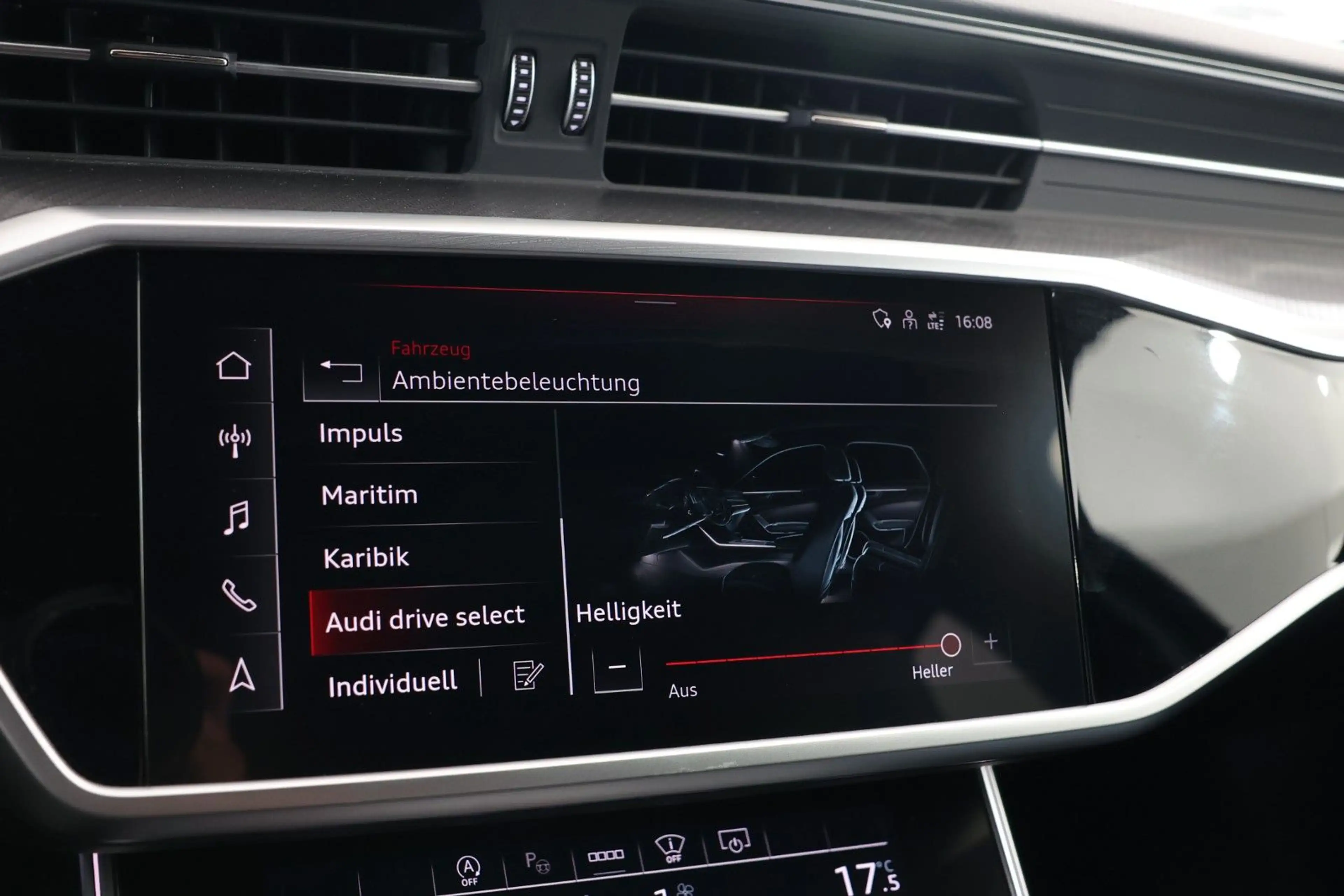 Audi RS6 Avant 4.0 TFSI quattro HUD*360*MatrixLED*ACC — photo 24