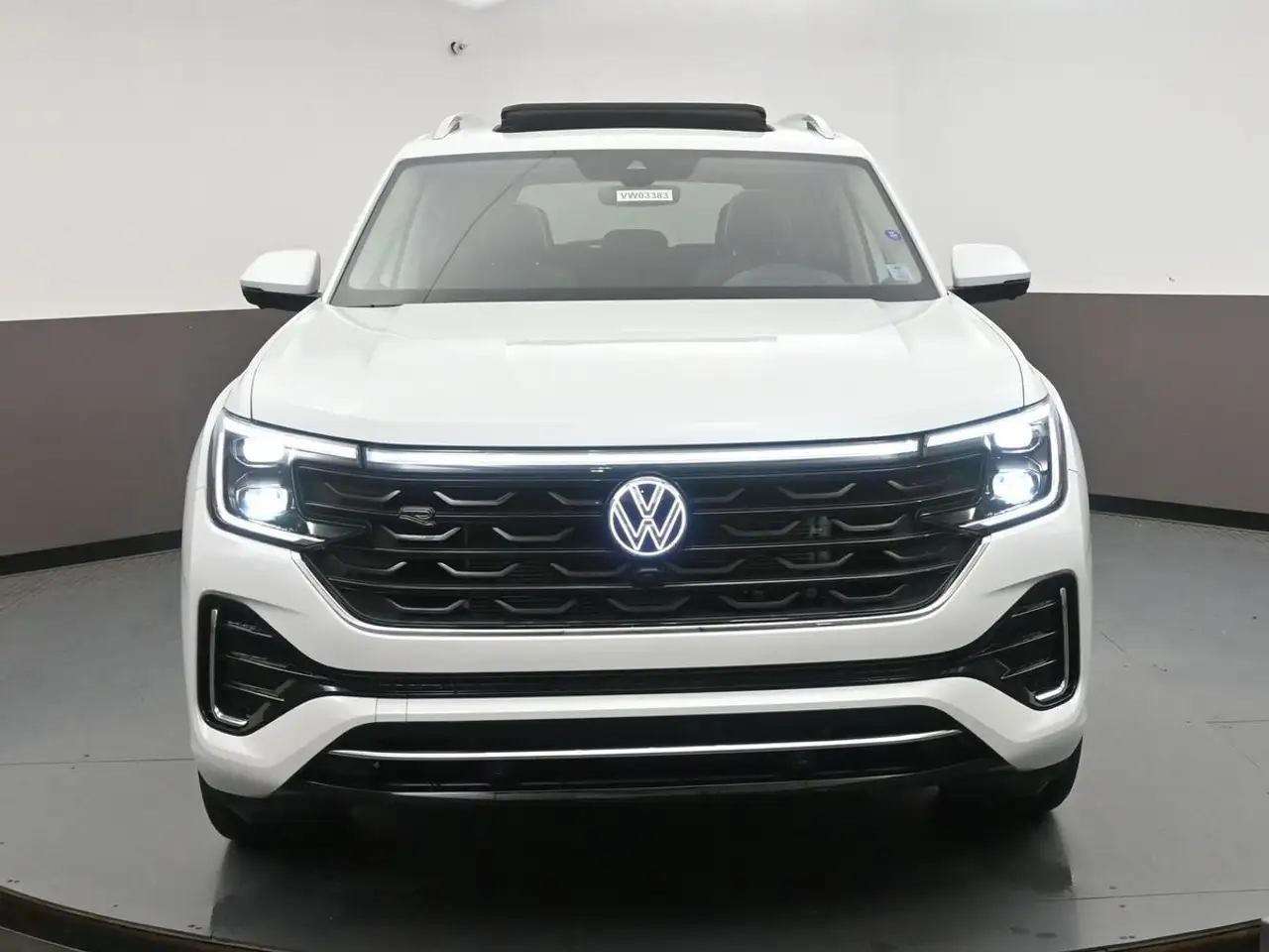 Volkswagen Atlas photo Volkswagen Atlas