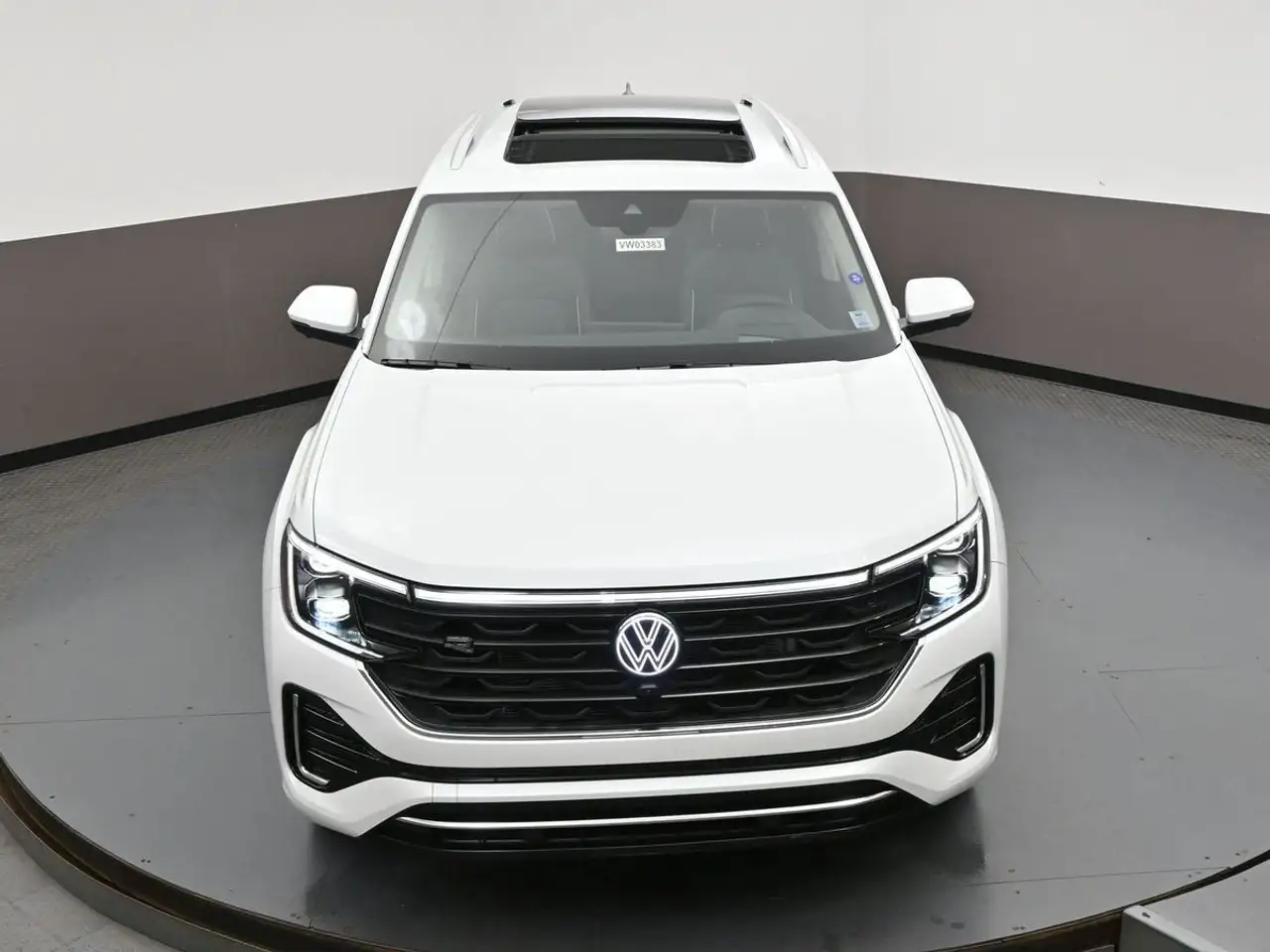 Volkswagen Atlas photo Volkswagen Atlas