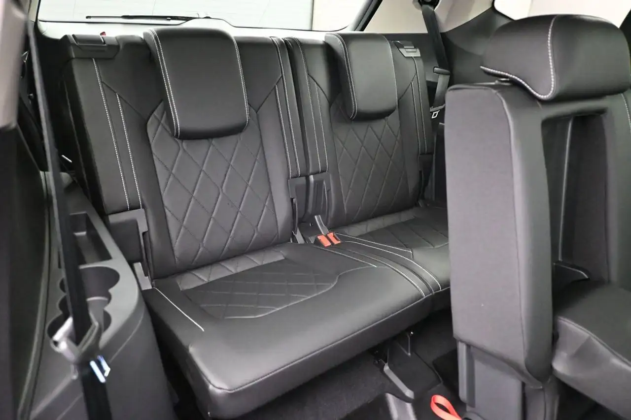 Volkswagen Atlas photo Volkswagen Atlas