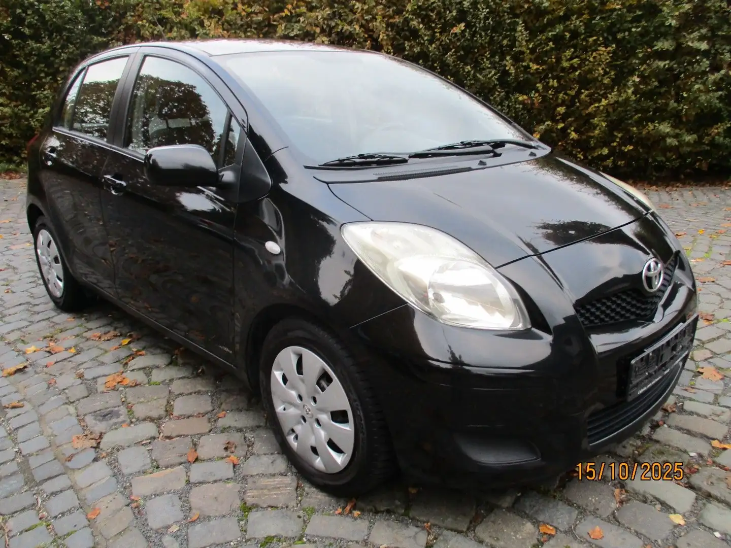 Toyota Yaris Sol  Inspektion & TÜV/AU NEU Schwarz - 1