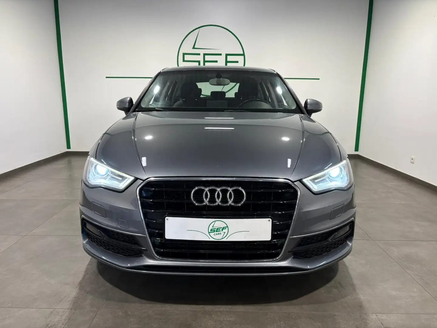 Audi A3 A3 Sportback 1.2 TFSI Ambition S line Gris - 2