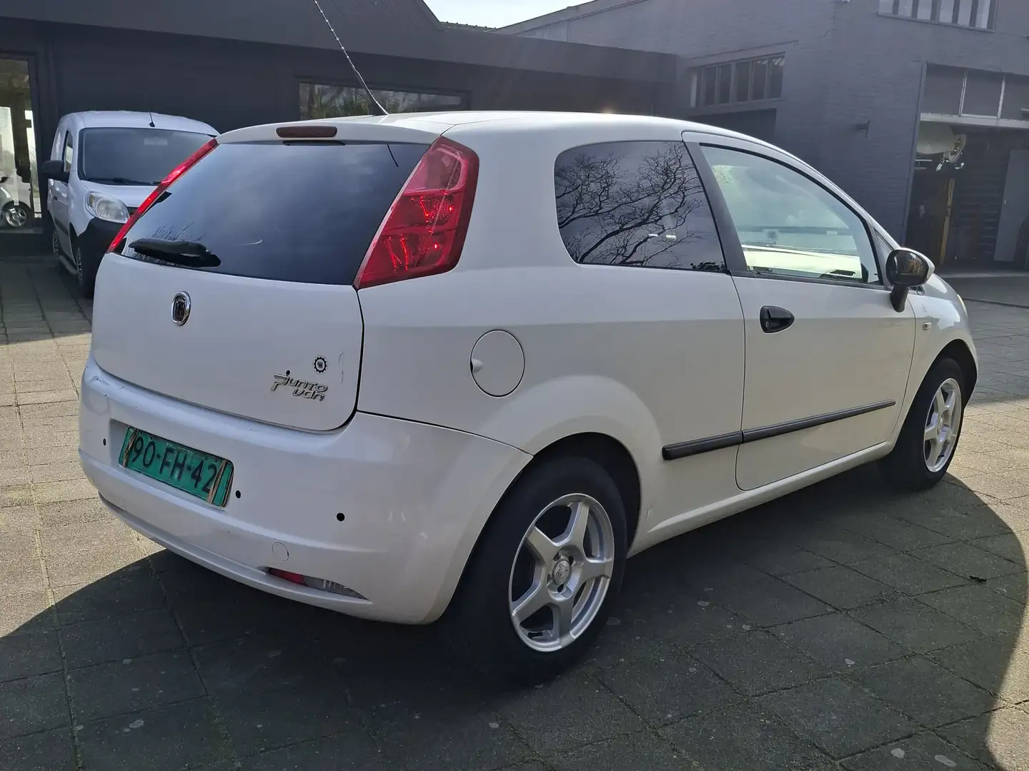 Fiat Punto Punto Van Grijs Kenteken Blanco - 1