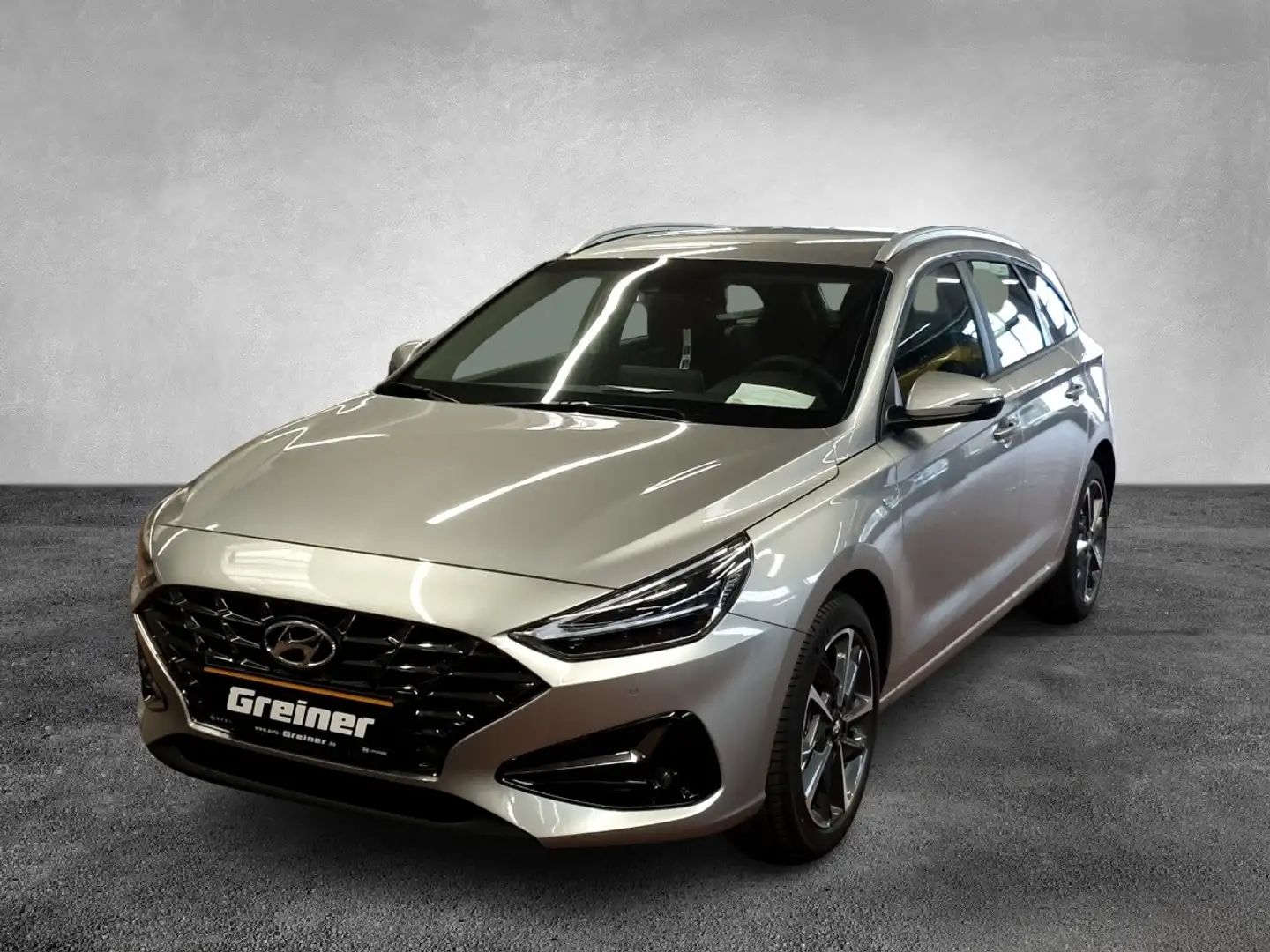 Hyundai i30 Kombi 1.0 T-GDI 48V Trend KlimaA*LED*Navi*LM Silber - 2