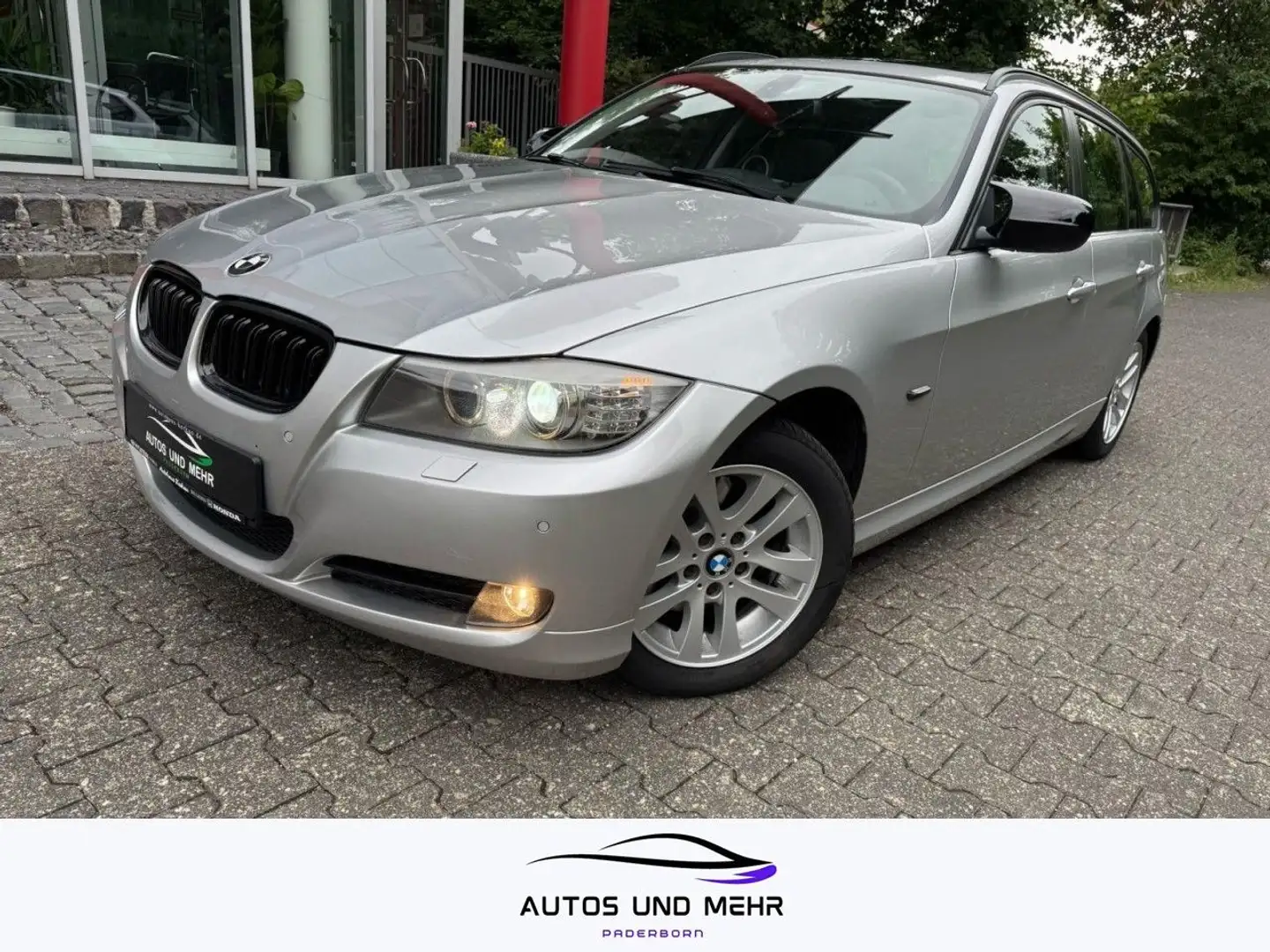BMW 318 Baureihe 3 Touring 318d Klima Xenon Navi Srebrny - 1