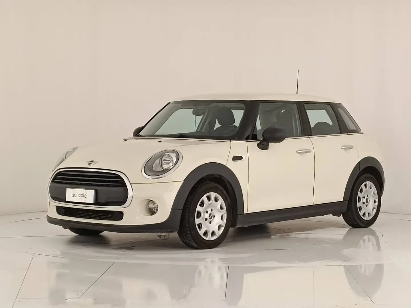 MINI One 1.2 One 75cv 5p Weiß - 1