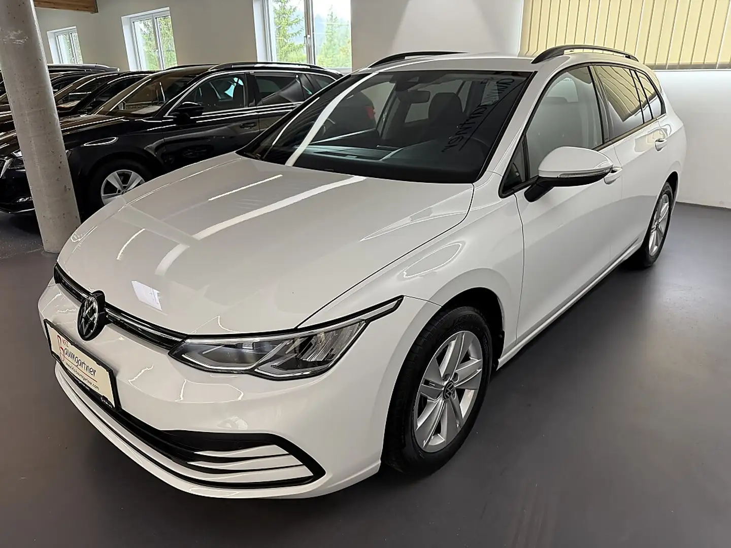 Volkswagen Golf Variant 2,0TDI Life *LED*NAVI*ACC*Sitzheizung*Virtual C... Weiß - 2