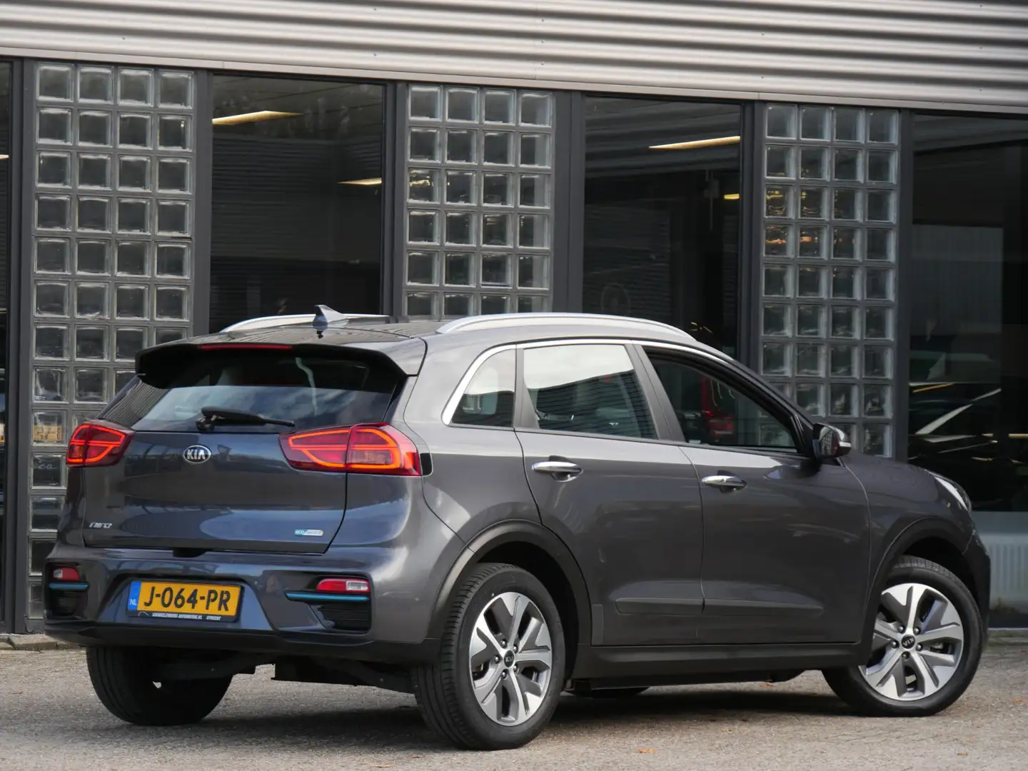 Kia Niro 64kWh 3-FASE/ SOH 100%/ DYNAMICLINE Grigio - 2
