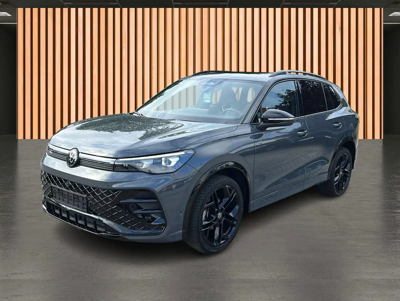 Volkswagen Tiguan 1.5 eTSI R-Line*BlackStylel*H&K*Pano, миниатюра 2