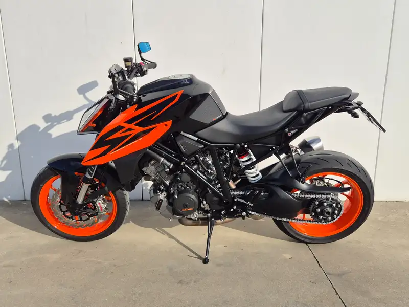 KTM 1290 Super Duke R - foto 4