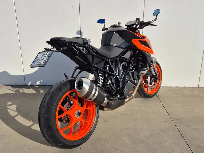 KTM 1290 Super Duke R - foto 5