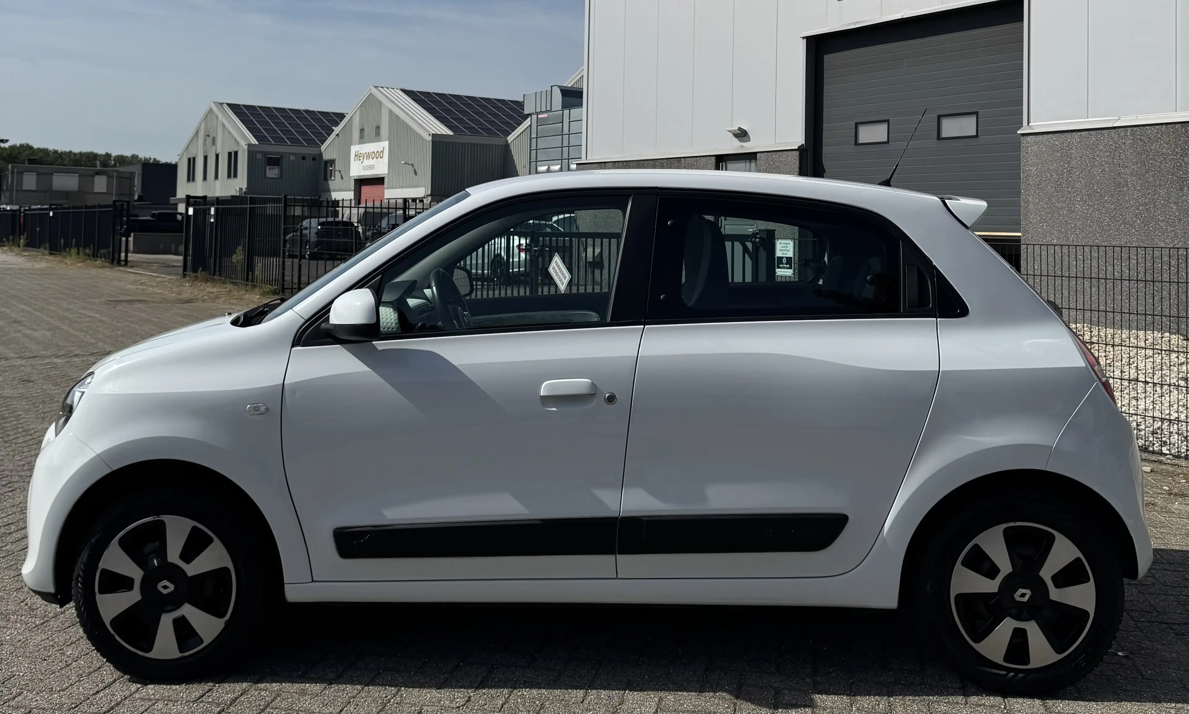 Renault Twingo 1.0 | 5 Deurs | Cruise Control | NAP | Lage Km — photo 4
