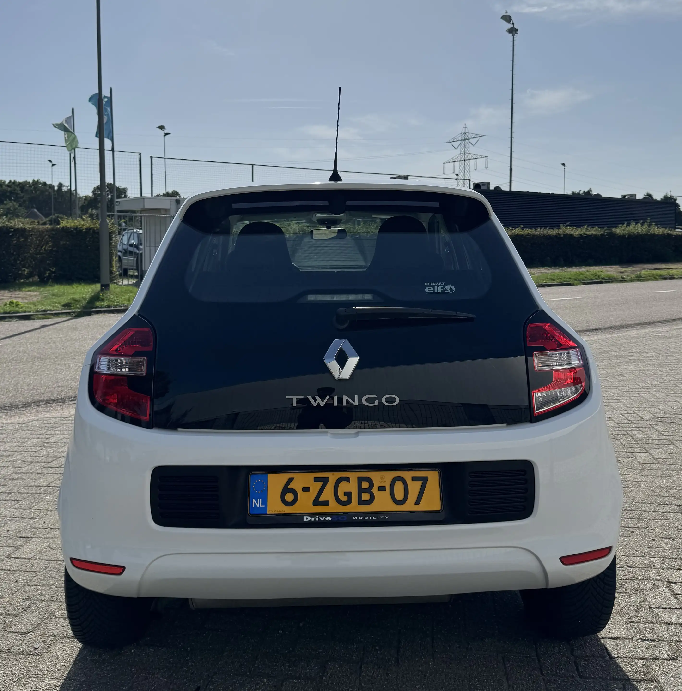 Renault Twingo 1.0 | 5 Deurs | Cruise Control | NAP | Lage Km — photo 14