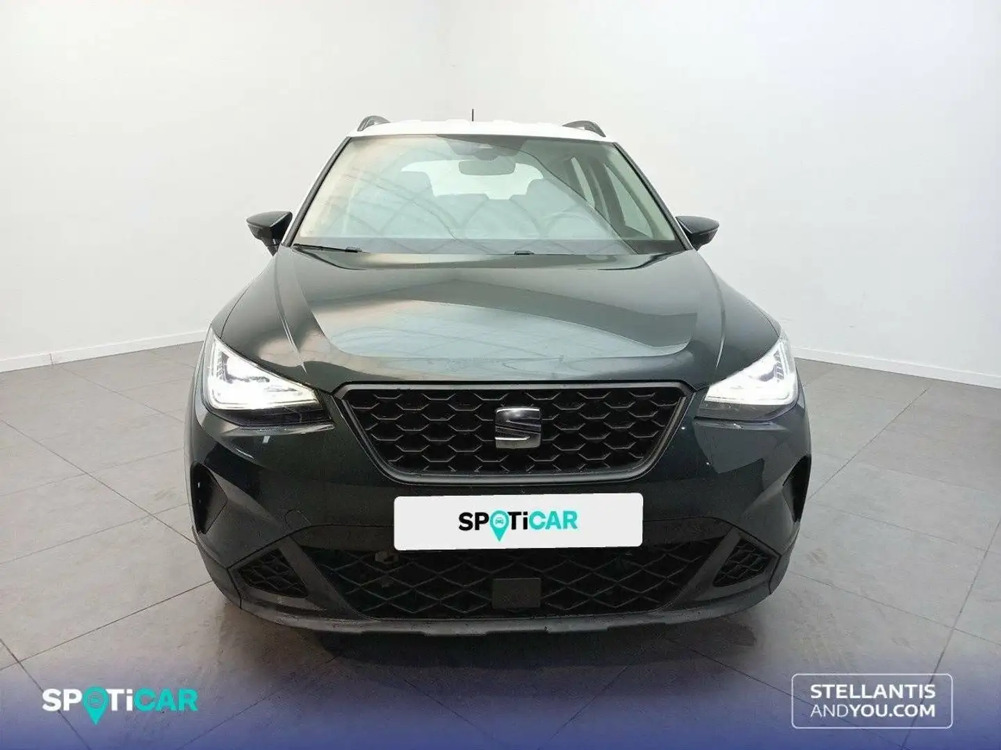 SEAT Arona 1.0 TSI 81kW (110CV) Style Plus Gris - 2