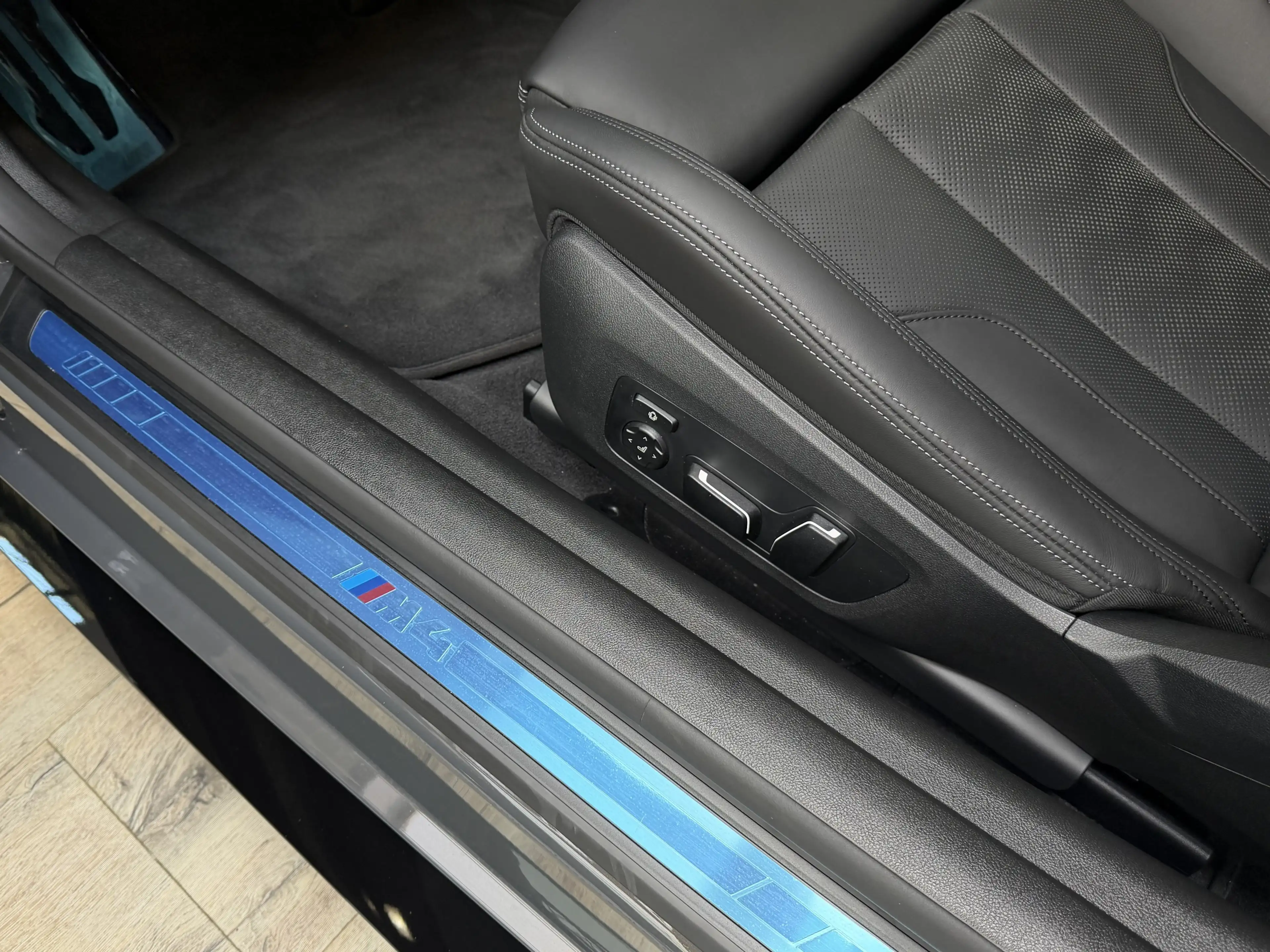 BMW M4 xDrive Competition Sitzlüftung ACC 360° — photo 14