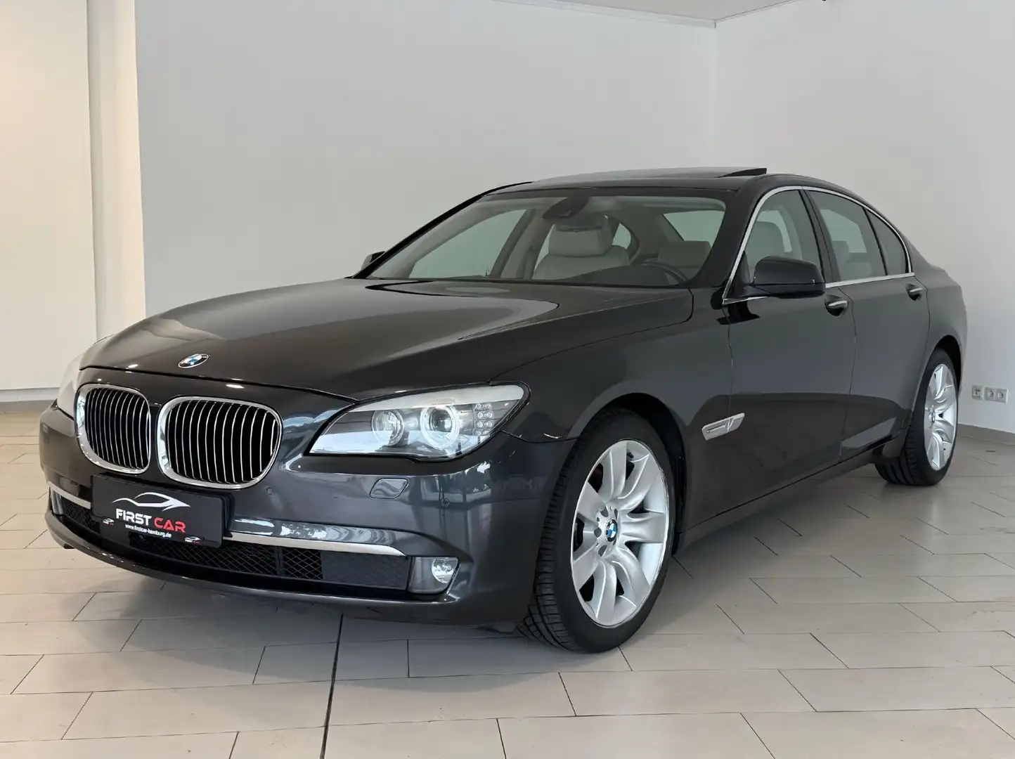 BMW 730 d|SCHIEBEDACH|KAMERA|HEADUP|MEMORY|STANDHZ| Grau - 1