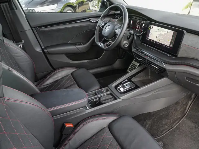 Skoda Octavia view 8
