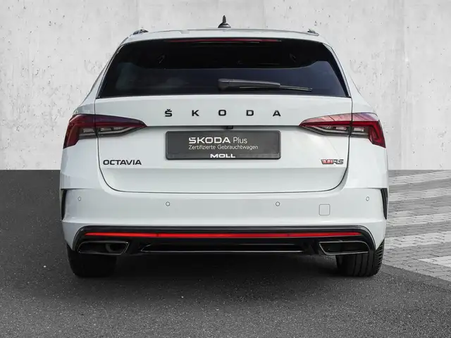 Skoda Octavia view 6