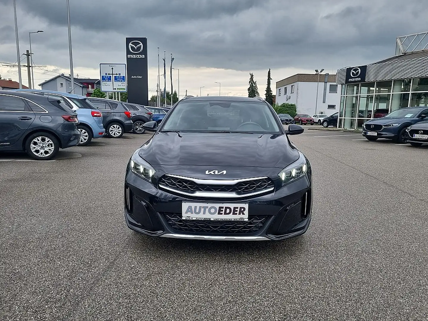 Kia XCeed Xceed 1,0 TGDI GPF Silber Schwarz - 2
