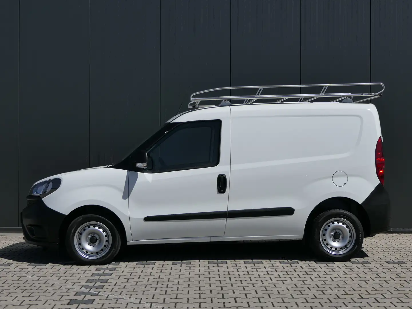 Fiat Doblo Cargo 1.6 MJ L1H1 | 105pk | Imperiaal | Cruise Con Wit - 2