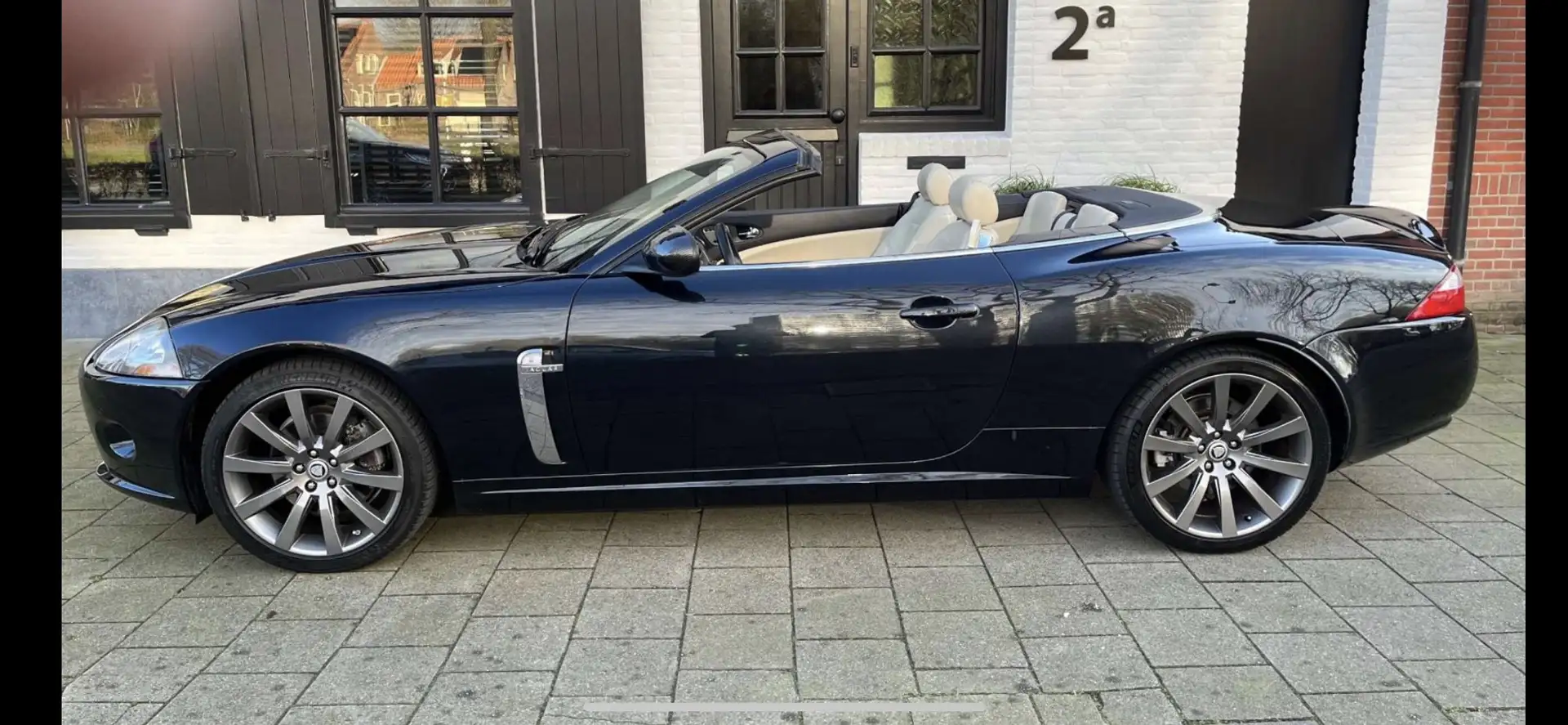 Jaguar XK 4.2 V8 Convertible Fekete - 2