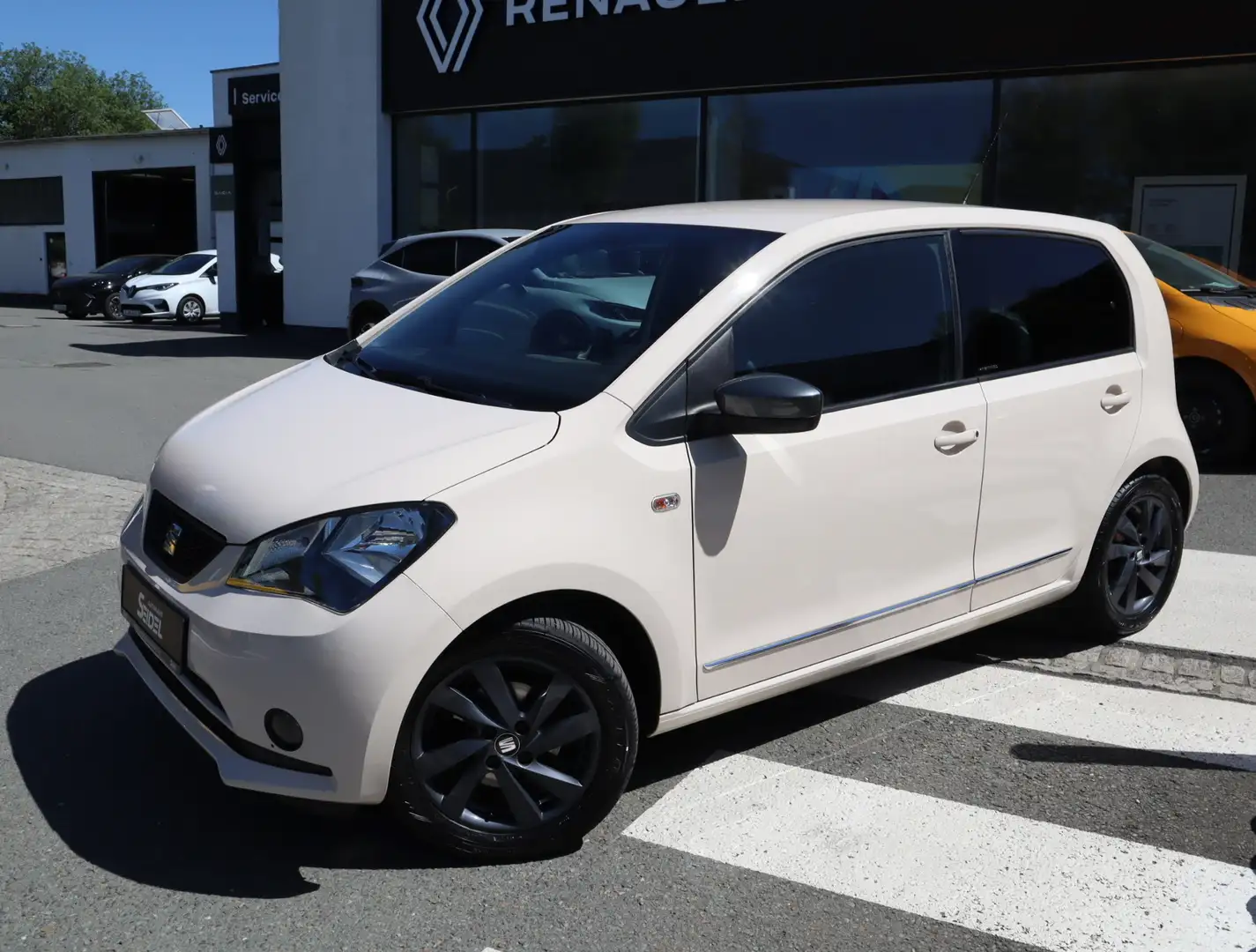 SEAT Mii 1.0 by Mango Beige - 2