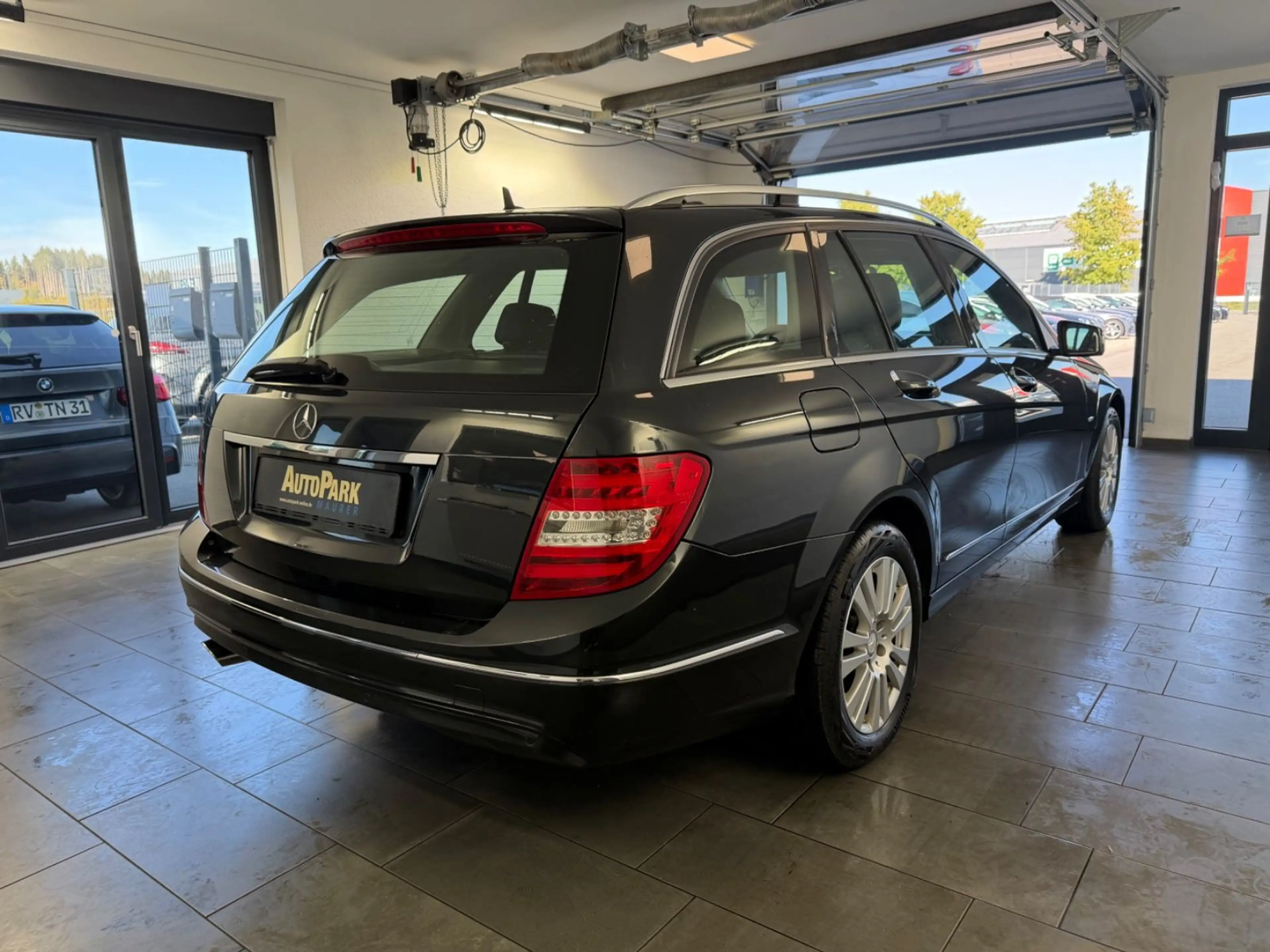 Mercedes-Benz C 220 T CDI BlueE. Elegance*AHK*Navi*SHD — photo 6