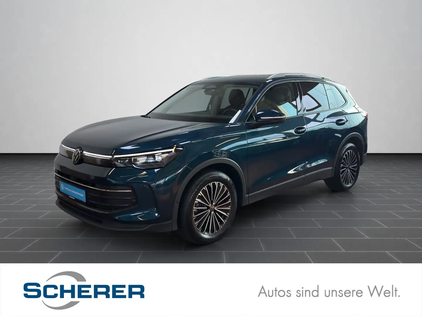 Volkswagen Tiguan 1,5 TSI DSG Life AHK NAVI LED Blau - 1