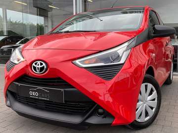 1.0i Essence / 5 Portes / Bluetooth / Led / Faible Kilométrage / Garantie / Prête À Immatriculer /