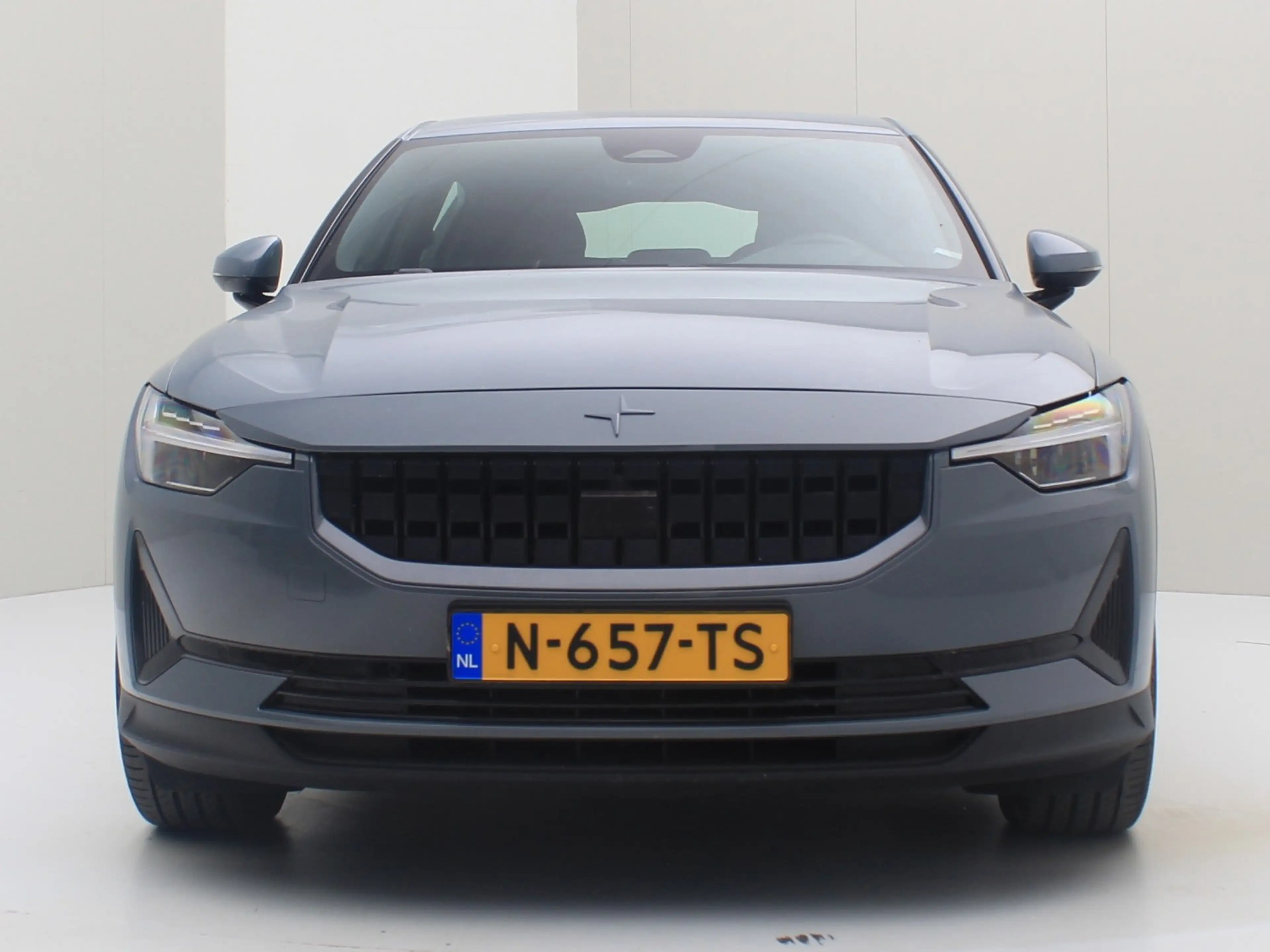 Polestar 2 Long Range Single Motor 231pk 94.1% SoH [ TREKHAAK — photo 6