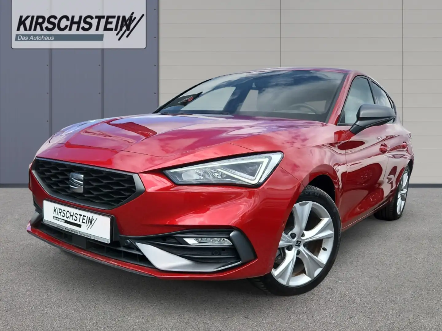SEAT Leon FR 1.5 eTSI Navi Voll-LED ACC Totwinkel Červená - 1