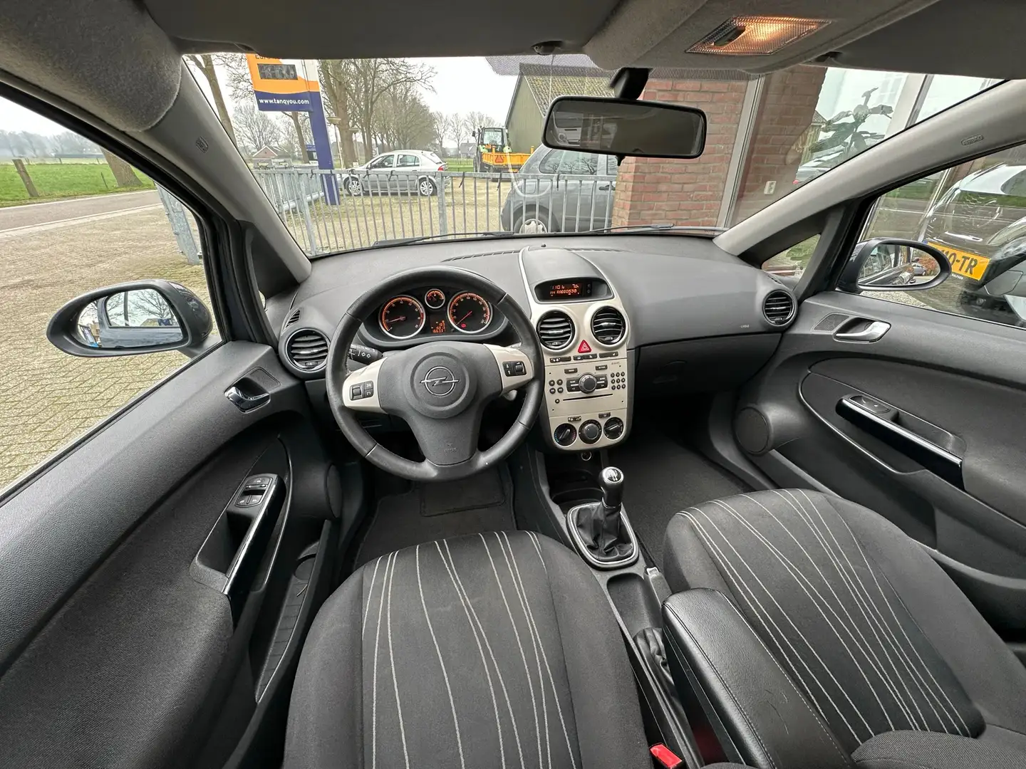 Opel Corsa 1.4-16V Enjoy Stoel en stuurwiel verwarming siva - 2