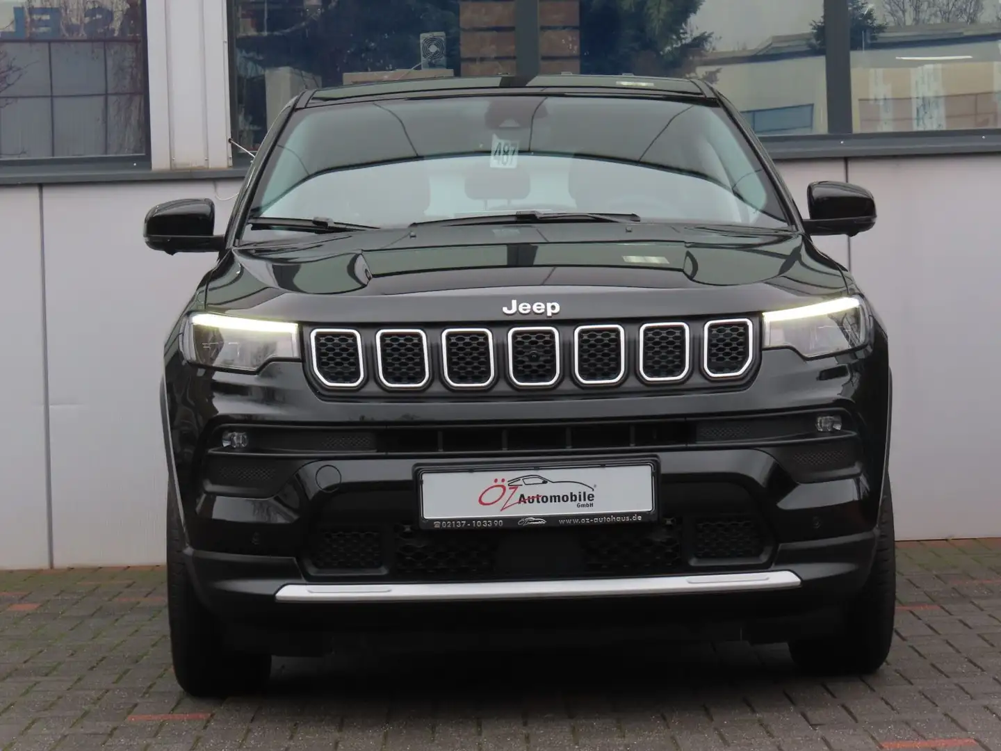 Jeep Compass 1.5 GSE T4 Autom. Keyless Sitzheiz. 360° Noir - 2