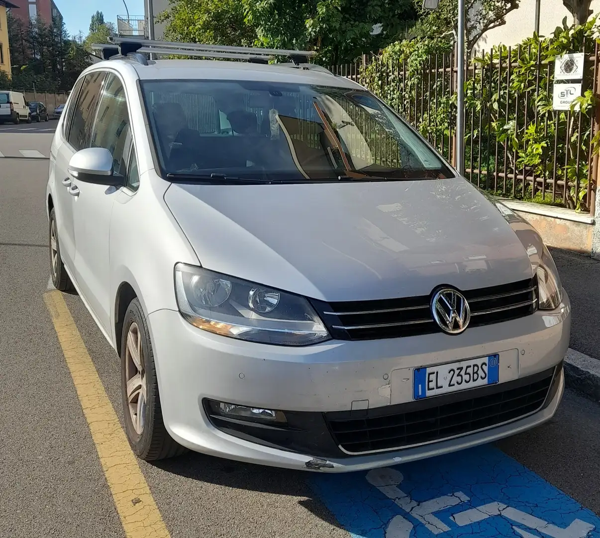 Volkswagen Sharan 2.0 tdi Comfortline 7p.ti - 2